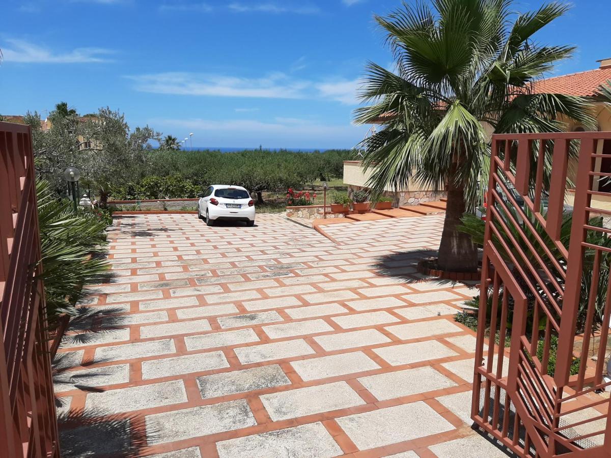 Casanonnavittoria Acomodação com café da manhã Terrasini Exterior foto