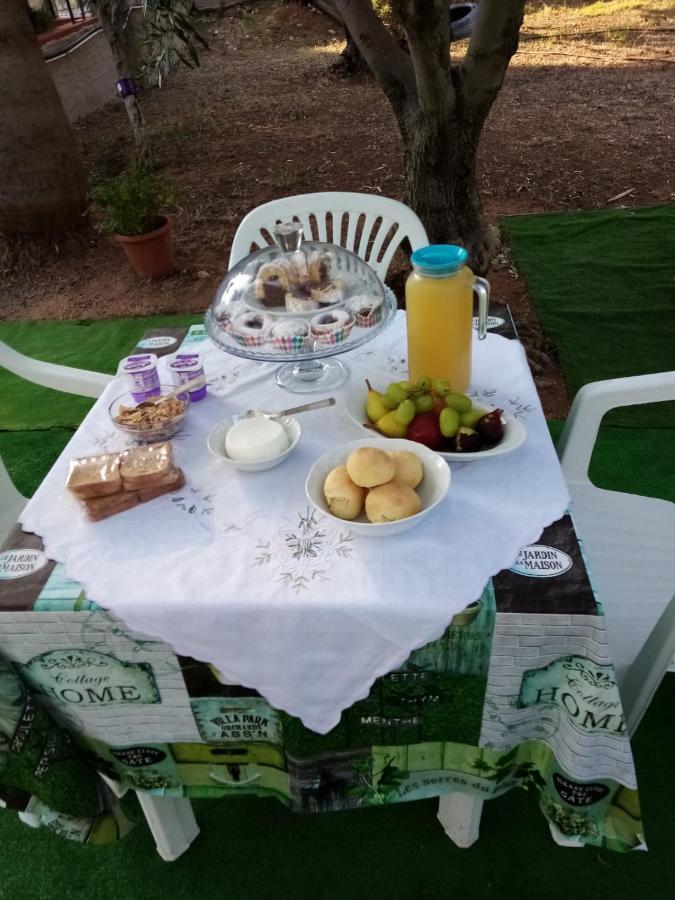 Casanonnavittoria Acomodação com café da manhã Terrasini Exterior foto